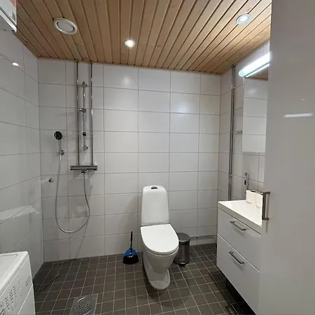 Kotimaailma Helsinki - Tilava Kolmio Tikkurilassa *